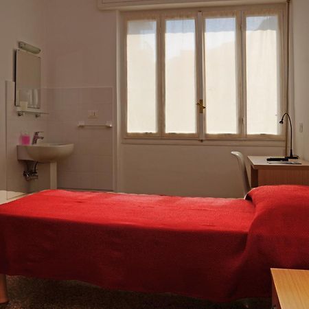 Locanda Marita Finale Ligure Kamer foto
